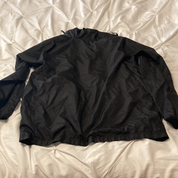 Windbreaker - Picture 2 of 3